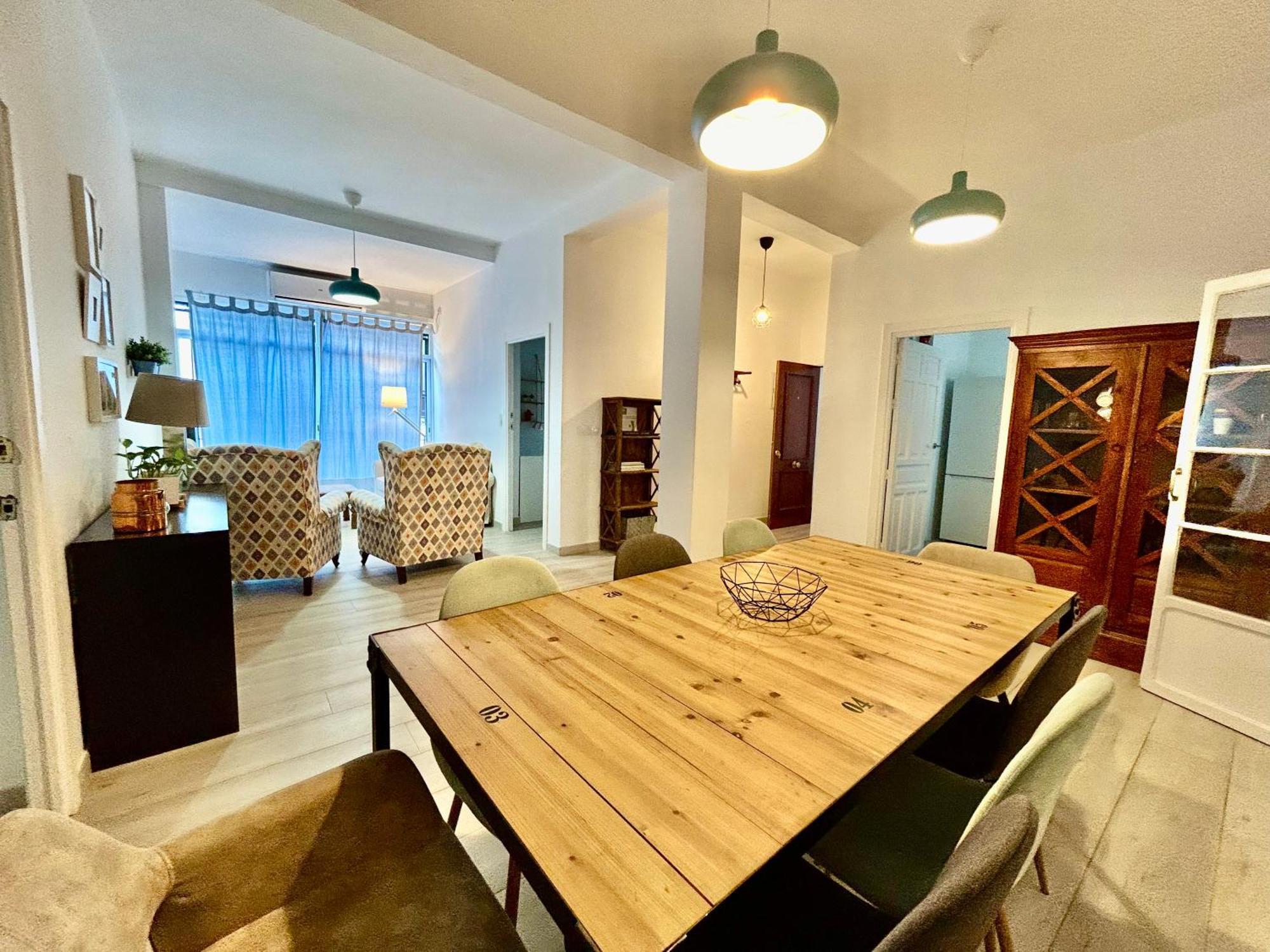 Acogedor Apt 8Pax 4Bdr 2Bth- Cozyhomesevilla2 Exterior foto